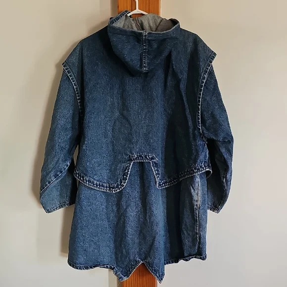 Classic Blue Denim Hooded Jacket - Picture 6 of 10
